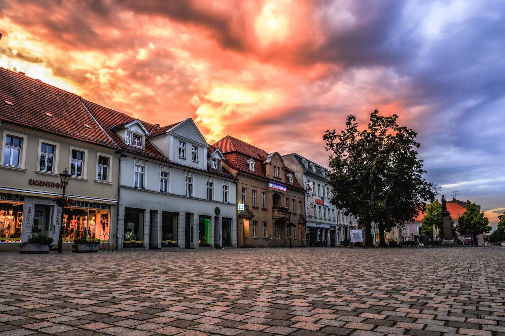 Altstadtidyll Neuruppin Stilvolle Ferienwohnung Im Herzen Der Stadt Exterior foto